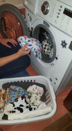 Caring for cloth diapers 4 pracka